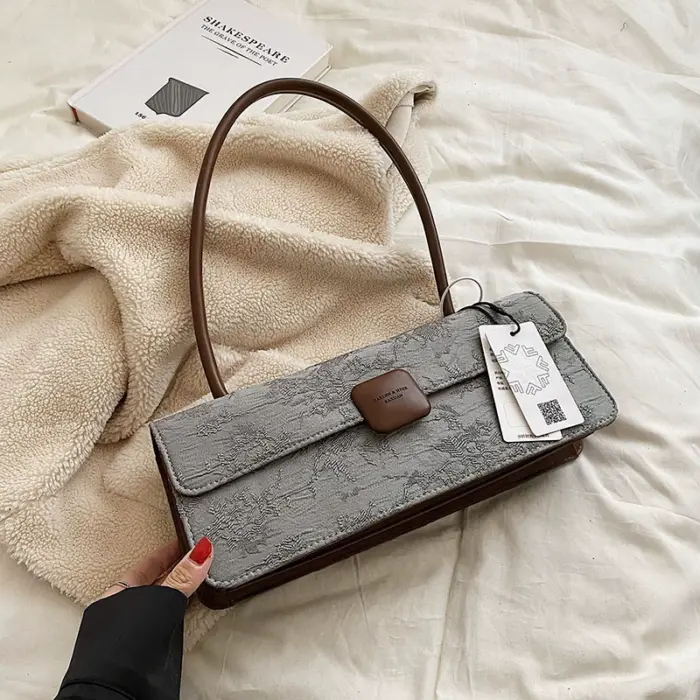 Handheld Baguette Bag - Image 3