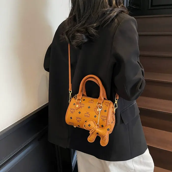 2025 New Style Handbag – Pillow Bag - Image 4