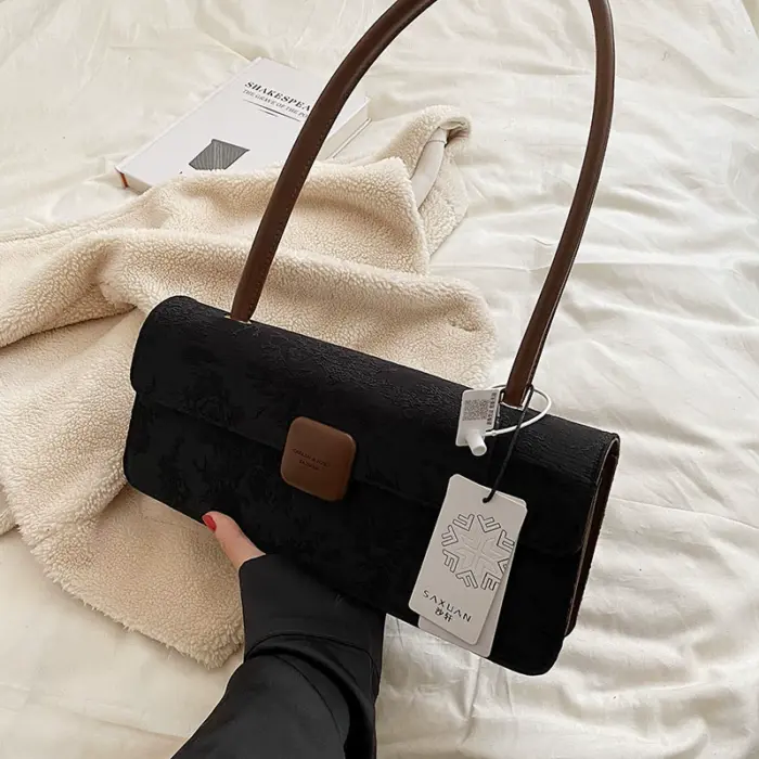 Handheld Baguette Bag - Image 10